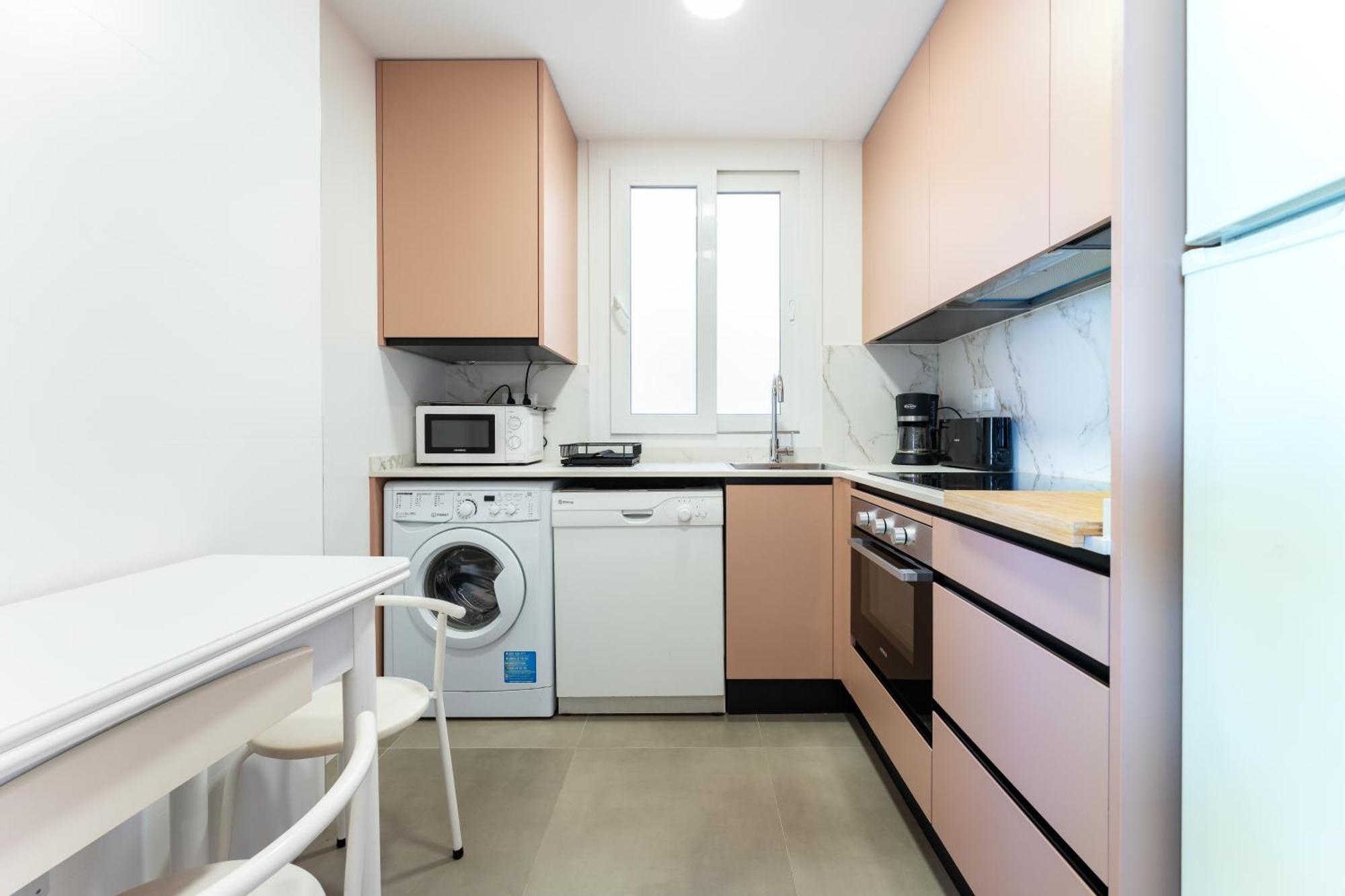 Tropico Carihuela View & Parking Apartment Torremolinos Exterior photo